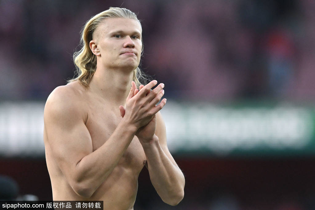 战术的压制, 一个更注重 战术的压制, 一个更注重