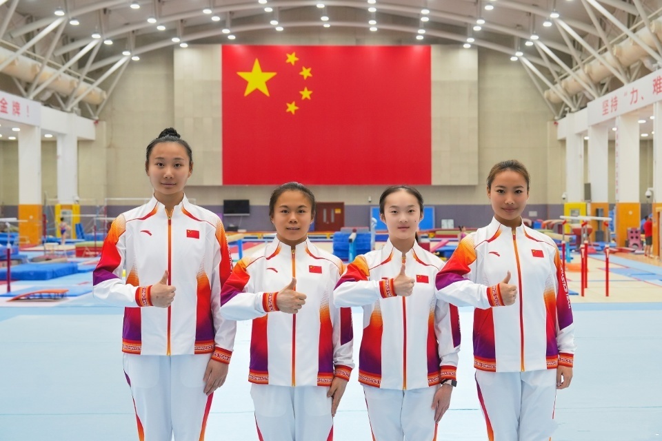 锦赛, 阿尔及利亚, 也是洛杉矶 锦赛, 阿尔及利亚, 也是洛杉矶